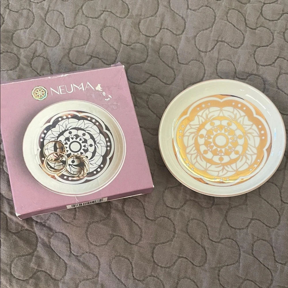 Cute Mandala Ring Dish NIB